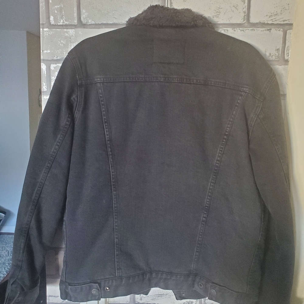 SOLD - Picture 2 of 4